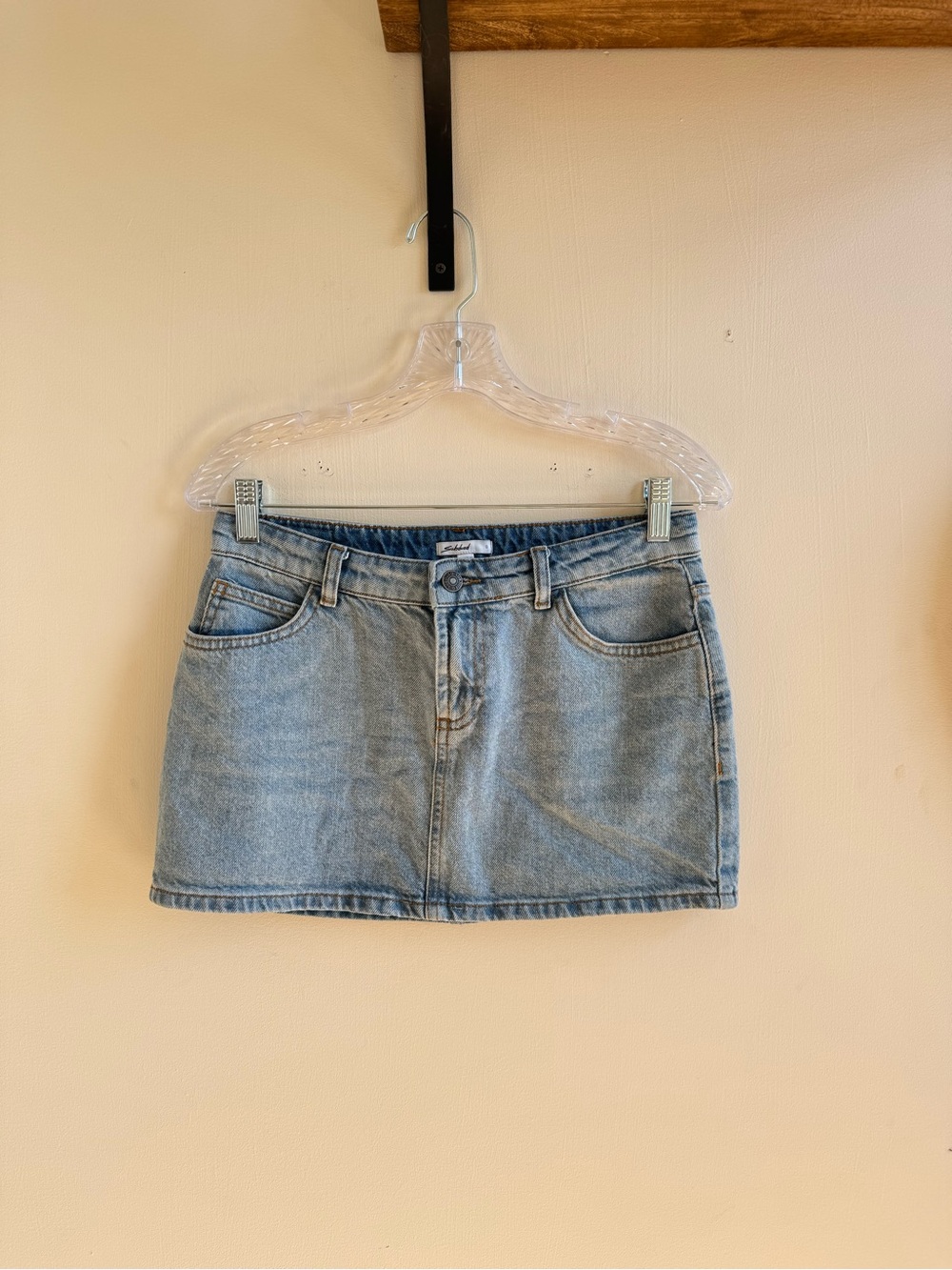 Subdued Light Wash Denim Mini Skirt Low Rise Y2K Size S
